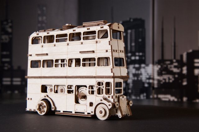 Ugears UG70172 Harry Potter Knight Bus™ model kit